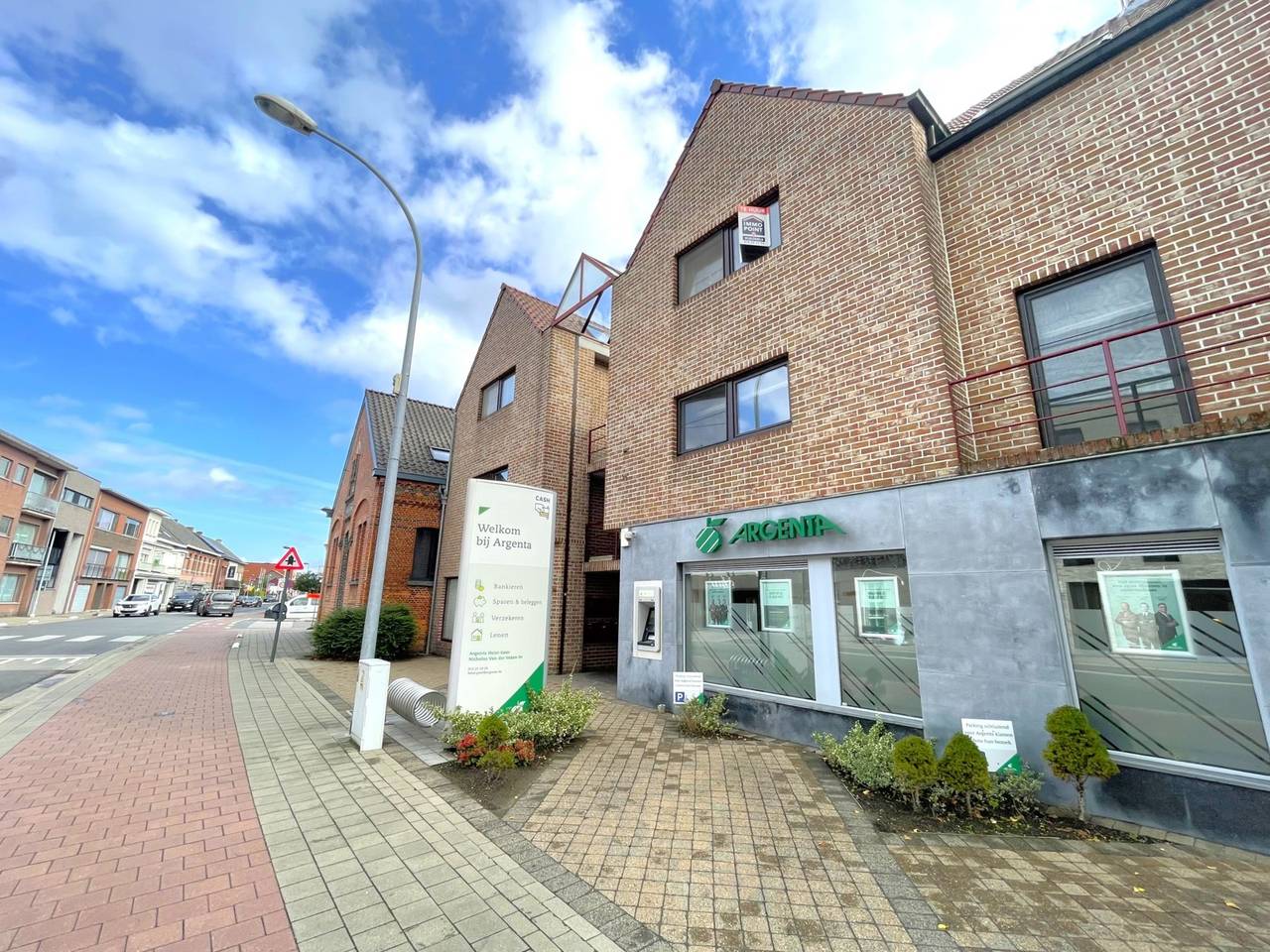 Appartement te huur in Heist-Op-Den-Berg met 2 slaapkamers
