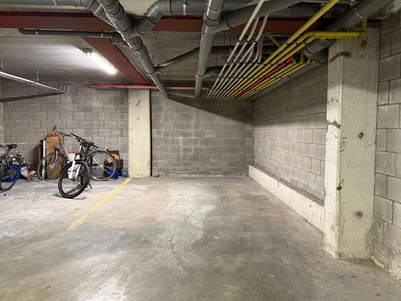 Garage te koop in Mol