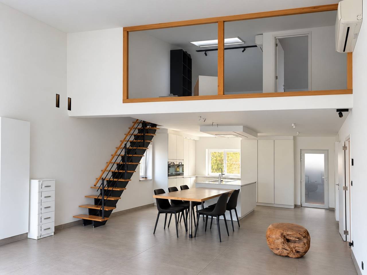 Appartement te huur in Lint met 4 slaapkamers