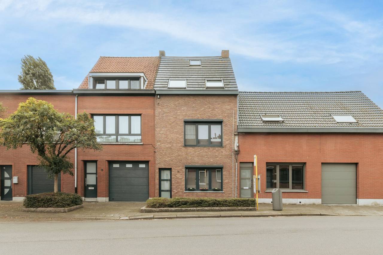 Huis te huur in Wilrijk met 3 slaapkamers