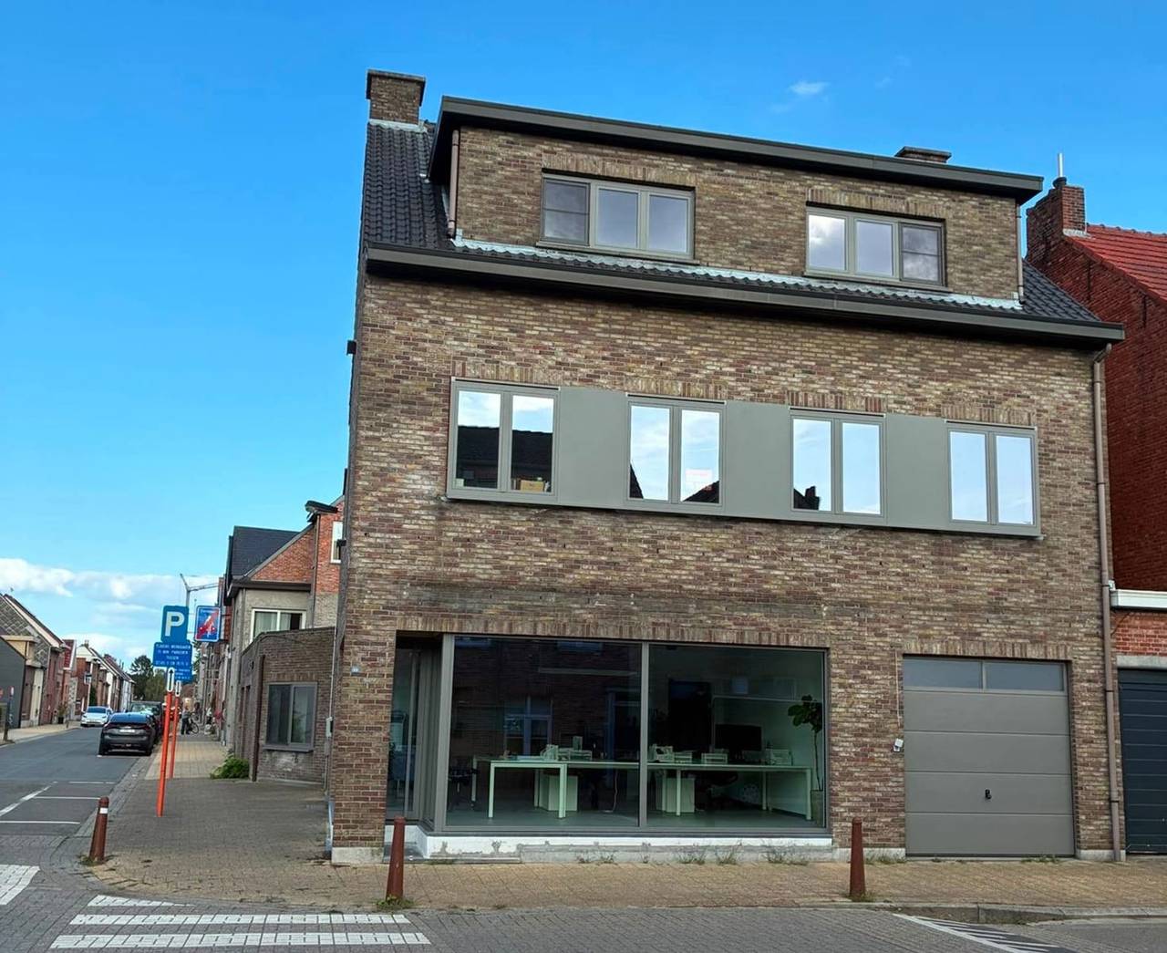 Appartement te huur in Schilde met 4 slaapkamers